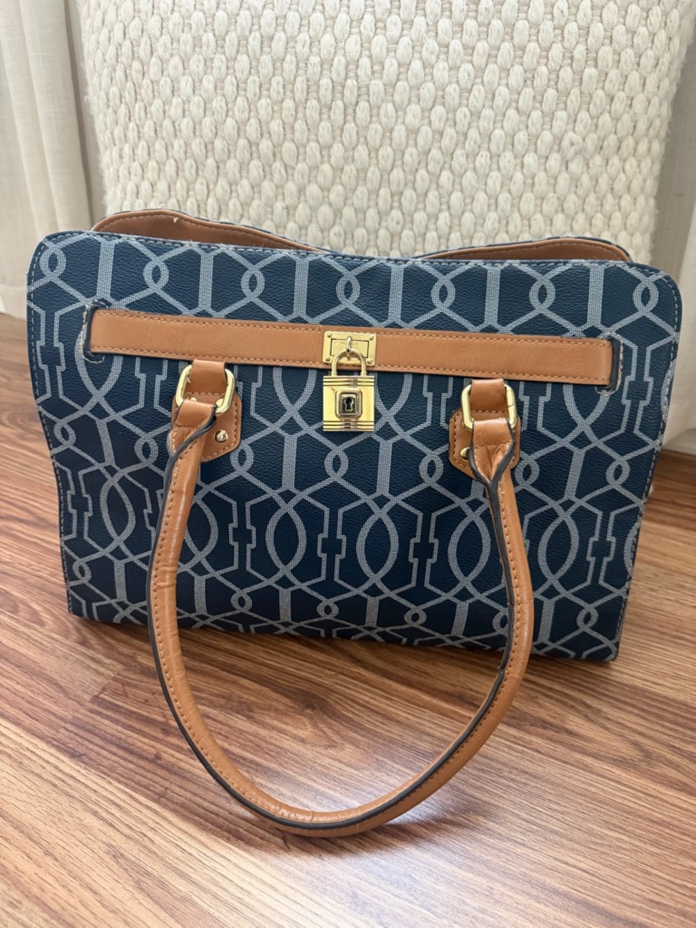 Tan-Trim Navy Geometric Tote Bag